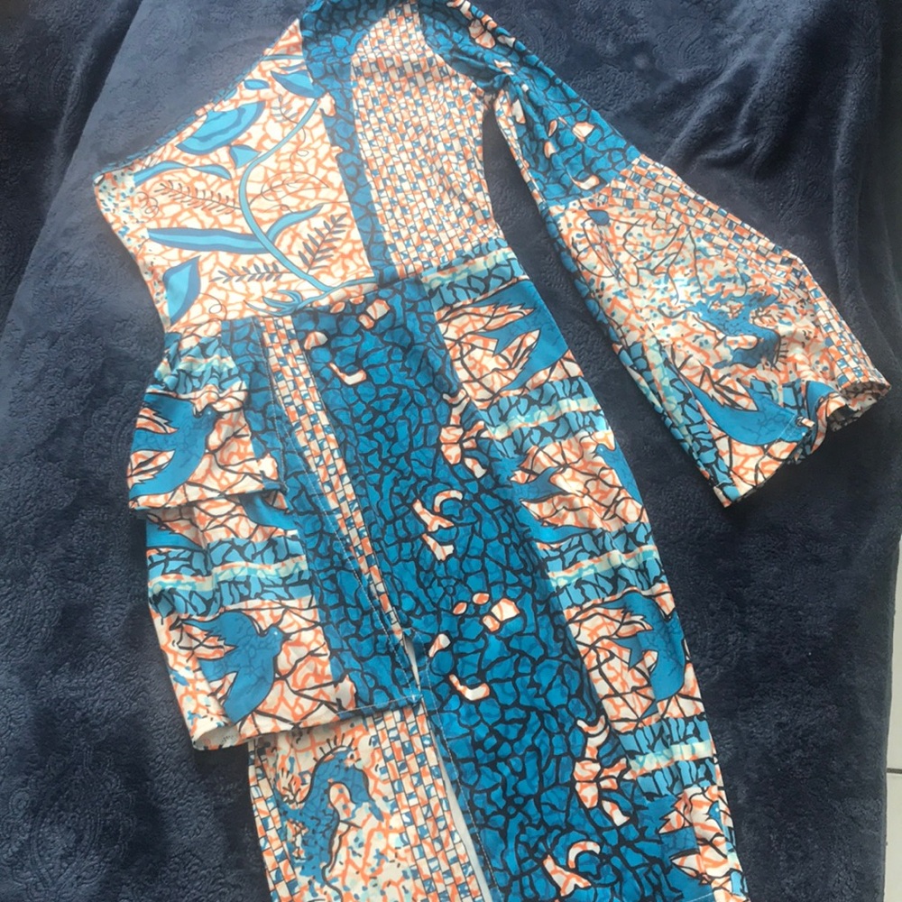 Dress - Picture 2 of 2